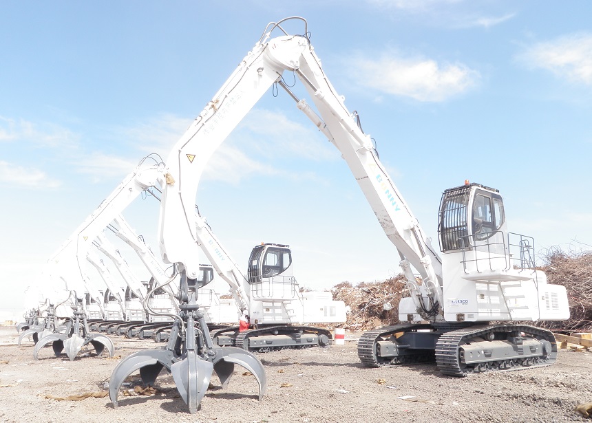 抓鋼機(jī)群.jpg 抓鋼機(jī)群.jpg