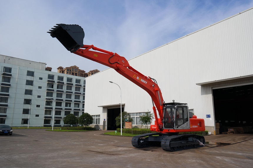 電動挖掘機(jī).jpg 電動挖掘機(jī).jpg