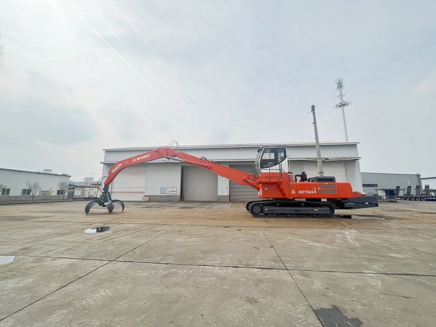 雙動力抓鋼機.jpg 雙動力抓鋼機.jpg