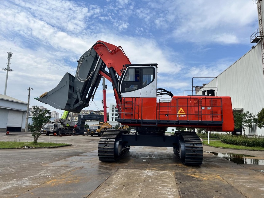 挖掘機.jpg 挖掘機.jpg